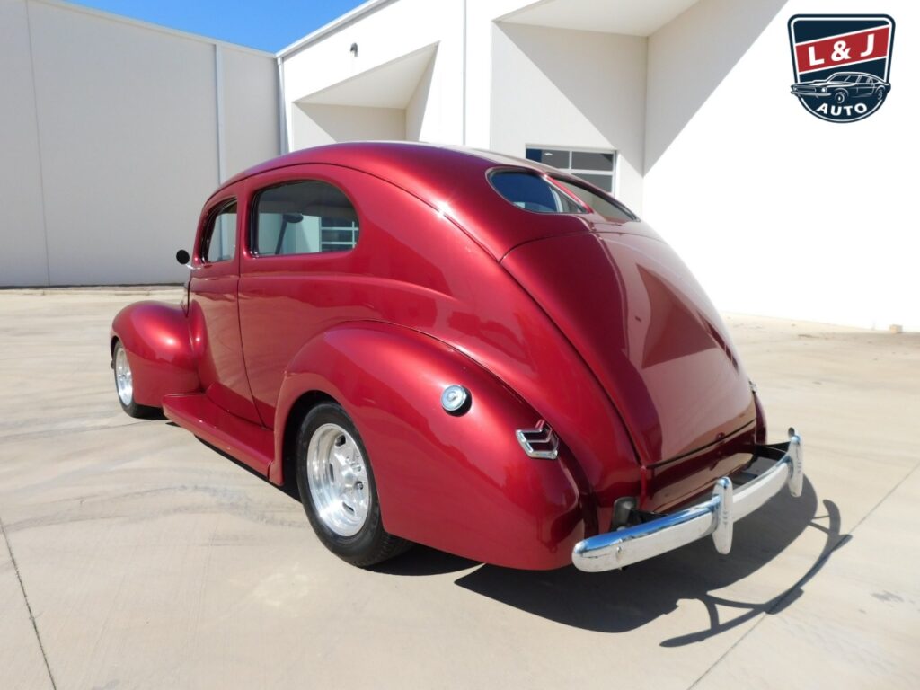1940 Ford Deluxe