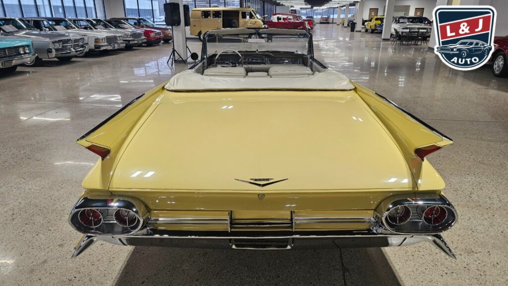 1961 Cadillac Series 62
